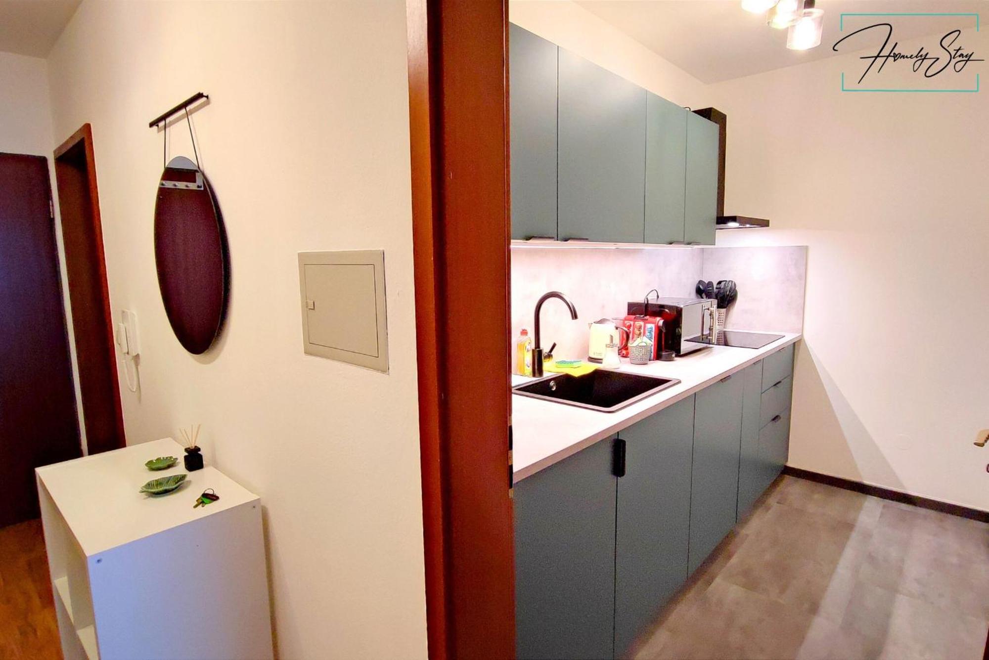 Homely Stay Serenity Greens - Stylisch Studio-Apartment With Kitchen - 10 Min To Central Station, Pet Friendly Munich Exterior photo